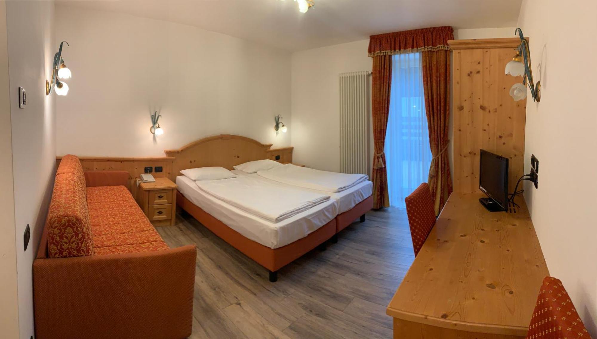 קאנזיי Hotel Laurin מראה חיצוני תמונה