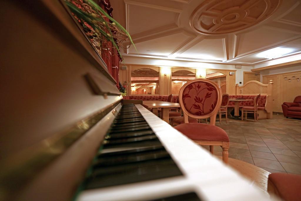 קאנזיי Hotel Laurin מראה חיצוני תמונה